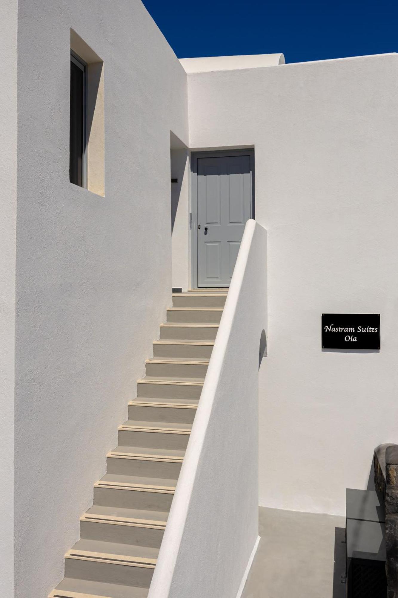 Nastram Suites Oia 外观 照片